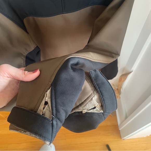 The North Face Apex Brown and Black Jacket Men’s Small - Picture 9 of 9